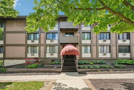 2025 E Greenwich Ave Unit 106
