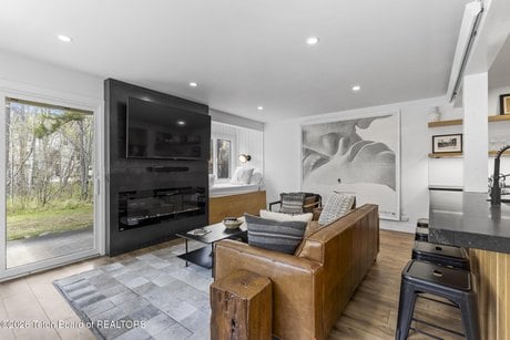 4420 Berry Dr Unit 3811