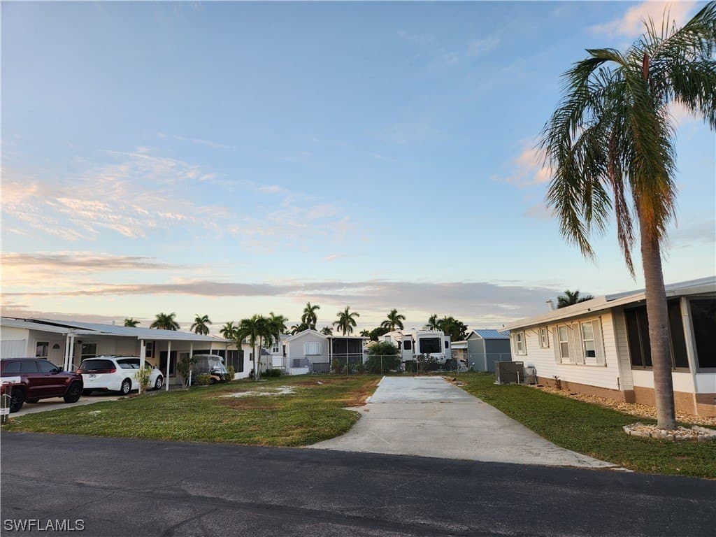 211 Derwent Blvd