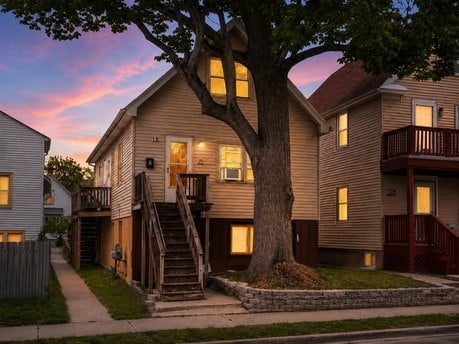 2375 S 16th St Unit 2377