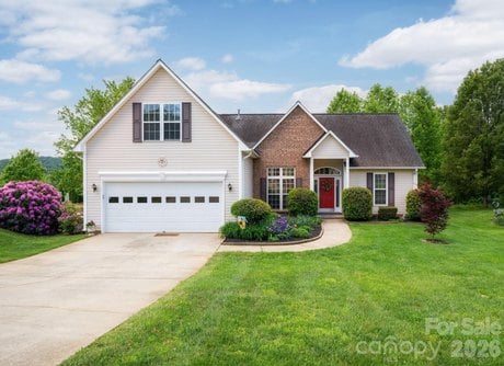 102 W Farm Creek Dr