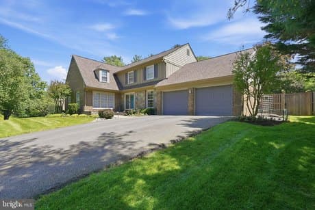 7556 Pepperell Dr
