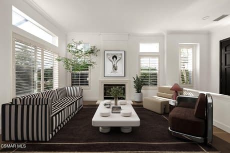 912 Blackbourne Pt