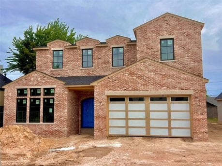 1722 Huntington Ave
