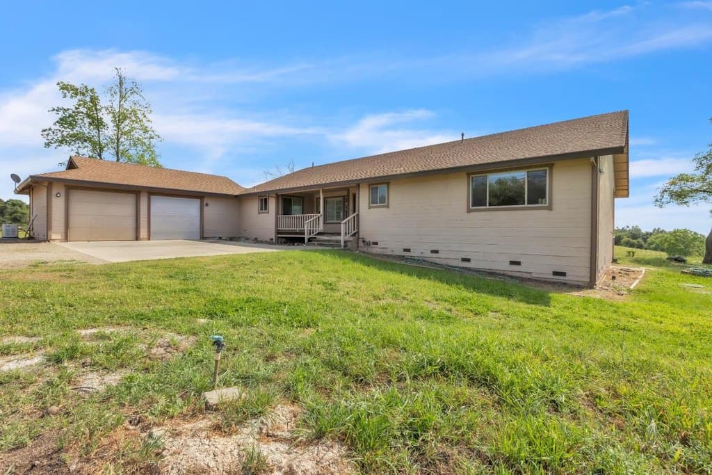 5900 Morgan Pl listing photo